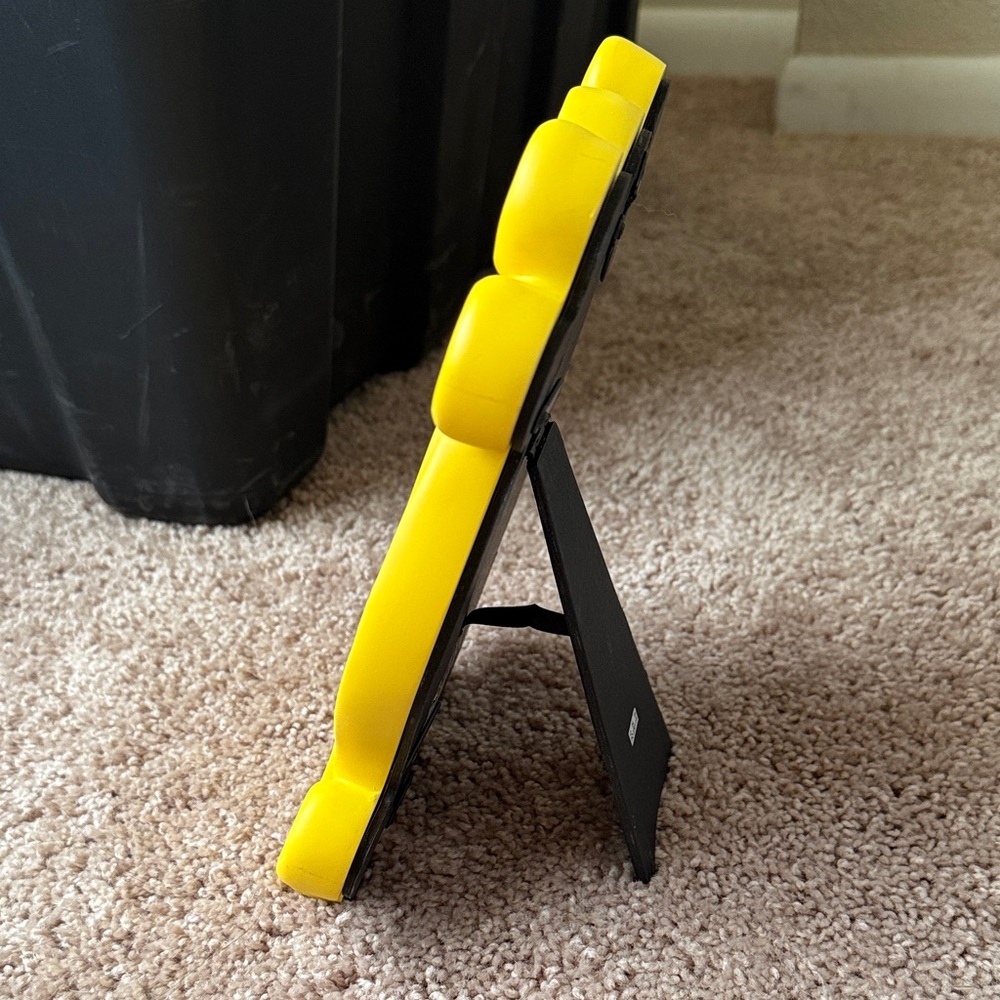 Bright Yellow Decorative Friends Photo Frame - Picture 3 of 7